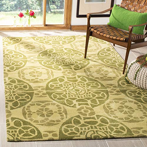 SAFAVIEH Traditionell Teppich für Wohnzimmer, Esszimmer, Schlafzimmer - Wyndham Collection, Kurzer Flor, Honig und Grün, 122 X 183 cm