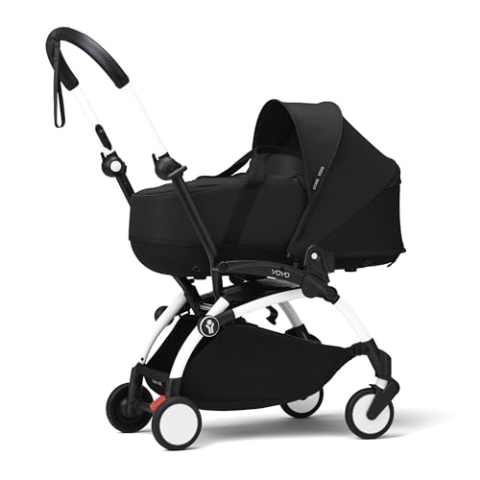 Stokke YOYO3 Kinderwagen mit Liegewanne (Black) - Inklusive Rahmen (White), Liegewanne, Doppelmatratze, Fußbezug, gepolstertem Schultergurt und schützender Aufbewahrungstasche