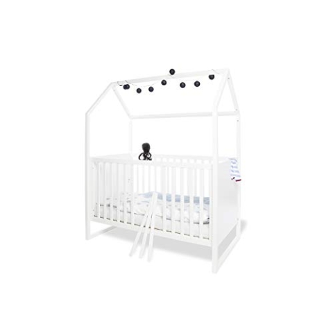 Babyzimmer Möbel Set Kinderzimmer 'Hilda & Viktoria' breit, mit Hausbett, Wickelkommode und Schrank, weiß