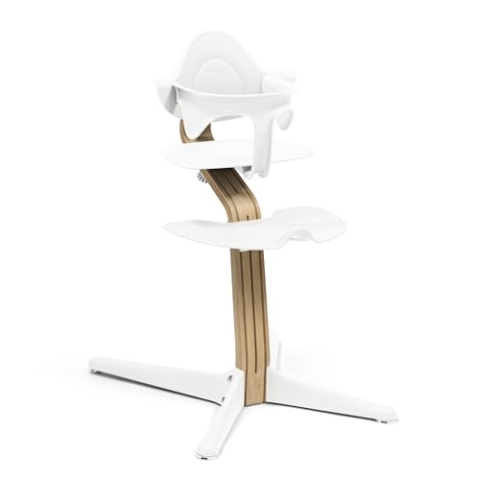 Stokke Nomi Stuhl (Oak White) + Babyset (White) - Inspiriert zu aktivem Sitzen & Bietet Unterstützung, während das Baby sitzen lernt - Bis 150 kg belastbar