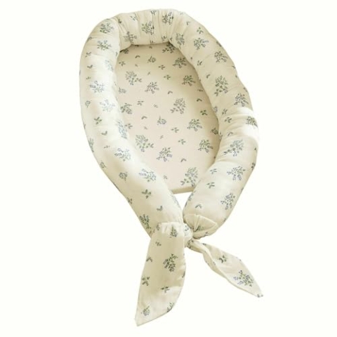 LOBERON Baby-Nestchen Nymariel, Weiche, Abnehmbare Bettschlange, Gepolsterte Matratze, Waschbarer Bezug, Babyausstattung, Babybedarf, Baumwolle, creme