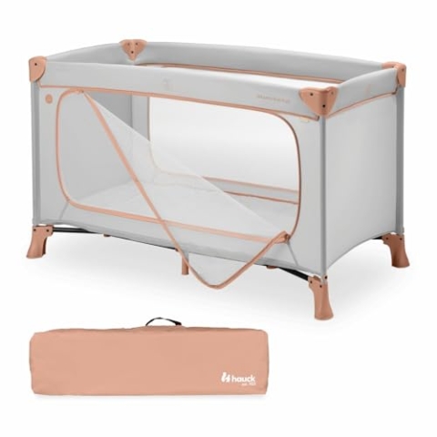 hauck Reisebett Dream N Play Plus, Dusty Cork - Baby Kinder Reisebett mit Tragetasche, Faltboden und Großen Schlupf zum Spielen - ab Geburt bis 15 kg - Klein Zusammenklappbar