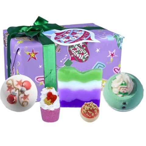 Bomb Cosmetics Incredibauble Festive Christmas Handmade Wrapped Bath & Body Set with Essential Oils, Includes Bath Bombs, Soap, Bath Mallow & Bath Creamer