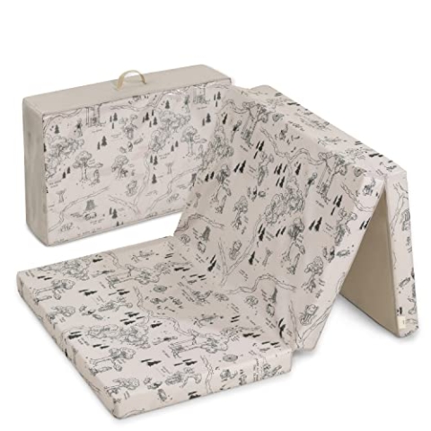 hauck Disney Faltmatratze für Kinderreisebetten mit Tragetasche 120x60x5 cm Klappbar, Kompatibel mit Dream N Play Plus, Sleep N Play Go Plus, Play N Relax Center (Sleeper, Winnie the Pooh Beige)