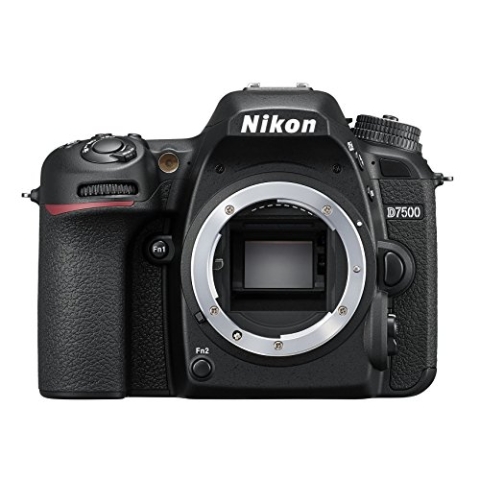 Nikon D7500 Body Digitale Spiegelreflexkamera, 20,9 Megapixel, WLAN, Bluetooth, SD 8 GB, 300 x Premium Lexar, Schwarz