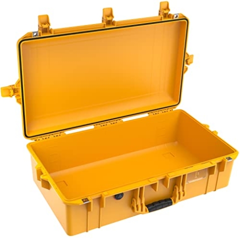 PELI 1605 Air Leichter Schutzkoffer für Kamera Equipment, Wasser- und Staubdicht, 50L Volumen, Ohne Schaumstoffeinlage, Farbe: Gelb