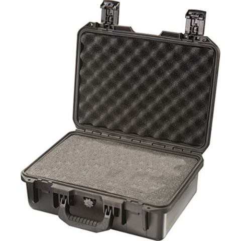 PELI Storm IM2200 Stoßfester Koffer für DSLR Kamera, Linsen und Accessories, 15L Volumen, Mit Schaumstoffeinlage (Anpassbar), Schwarz