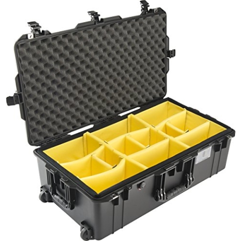 PELI 1615 Air Leichter Wasserdichter Trolley für Kamera Equipment, Wasser- und Staubdicht, 71L Volumen, Mit gepolstertem Einteilungssystem, Farbe: Schwarz