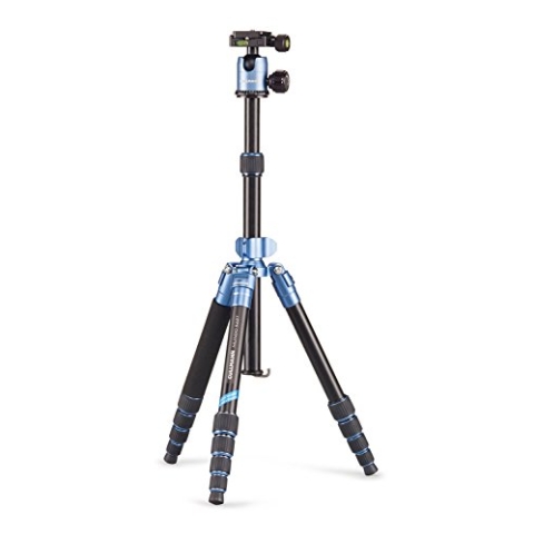 Cullmann 55453 "MUNDO" 522T Reisestativ inklusiv Kugelkopf (Packmaß 31,5 cm, 4 Auszüge, Höhe 136 cm, Tragfähigkeit 5kg) blau