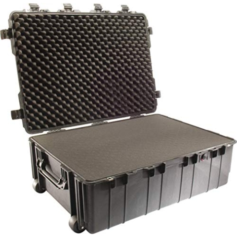 PELI 1730 Wasserdichter Koffer zum Sicheren Transport, IP67 Wasser- und Staubdicht, 167L Volumen, Mit Schaumstoffeinlage (Anpassbar), Schwarz