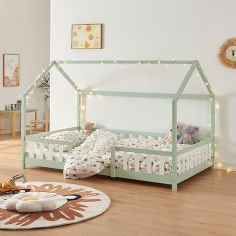 [en.casa] Kinderbett Sisimiut Hausbett 120 x 200 cm mit Rausfallschutz Holzbett für Kinder Bodenbett Lattenrost Kiefernholz Mintgrün/Weiß