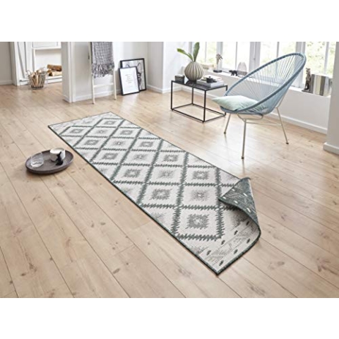 NORTHRUGS In- und Outdoor Teppich Malibu 80x350cm - Wendeteppich Wetterfest Modern Geometrisches Muster Läufer für Balkon Terrasse Garten Wintergarten Wohnzimmerteppich Wasserfest in Grün Creme