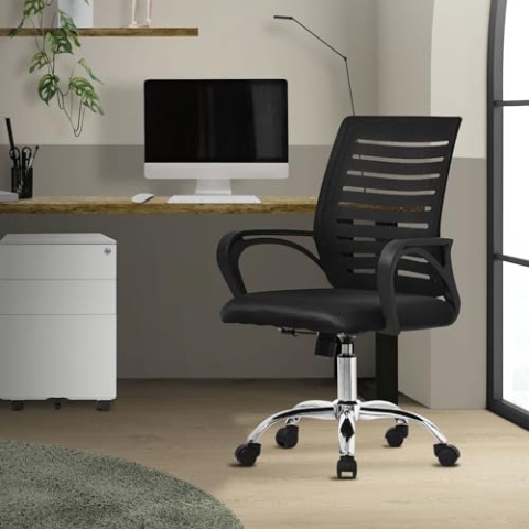 ML-Design Bürostuhl ergonomisch, Schwarz, Höhenverstellbarer Schreibtischstuhl mit Armlehnen, Computerstuhl mit atmungsaktiver Netzbespannung, Wippfunktion, 360° Drehstuhl mit Rollen, Gaming Stuhl