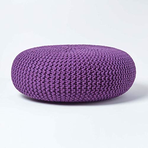 Homescapes Pouf Strickpouf rundes Bodenkissen, Sitzpouf 70 x 23 cm, gepolsterter Sitzhocker, Sitzpuff/Puff mit grob gestricktem Bezug aus 100% Baumwolle, Strickpuff, violett/lila
