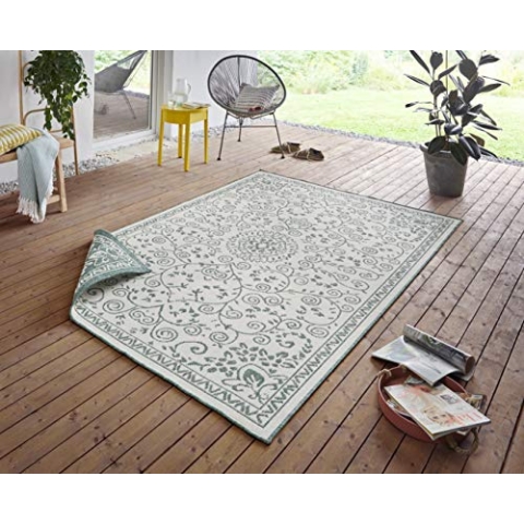 NORTHRUGS In- und Outdoor Teppich Leyte 80x150cm - Wendeteppich Wetterfest Orientalisches Vintage Design Läufer für Balkon Terrasse Garten Wintergarten Wohnzimmerteppich Wasserfest in Grün Creme