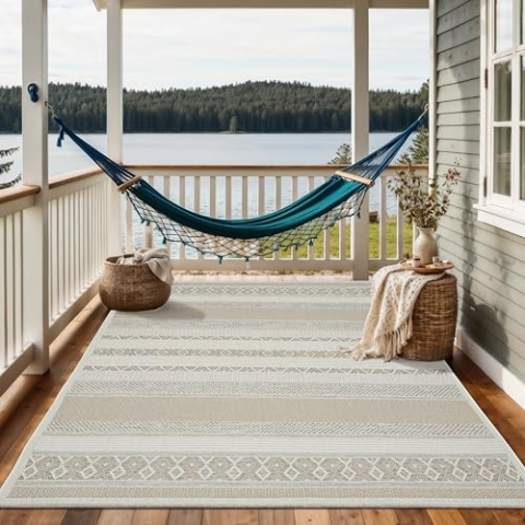 the carpet Calgary - robuster Teppich, Flachgewebe, modernes Design, ideal für Wohnzimmer, Esszimmer und Außenbereich, In- und Outdoor, Vintage-Optik, Boho-Style, Beige, 200 x 280 cm