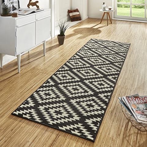 Hanse Home Teppich Läufer Nordic 80x300cm – Teppichläufer Weicher Kurzflor Teppich Modern Raute Design Läufer für Flur, Schlafzimmer, Kinderzimmer, Badezimmer, Wohnzimmer, Küche Dekoläufer – Schwarz