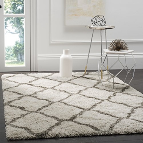 SAFAVIEH Zottelig Teppich für Wohnzimmer, Esszimmer, Schlafzimmer - Hudson Shag Collection, Hoher Flor, Elfenbein und Grau, 122 X 183 cm