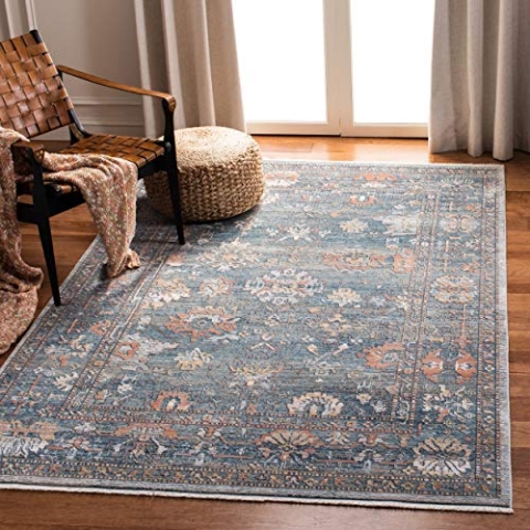 SAFAVIEH Traditionell Teppich für Wohnzimmer, Esszimmer, Schlafzimmer - Victoria Collection, Kurzer Flor, Blau und Elfenbein, 152 X 244 cm
