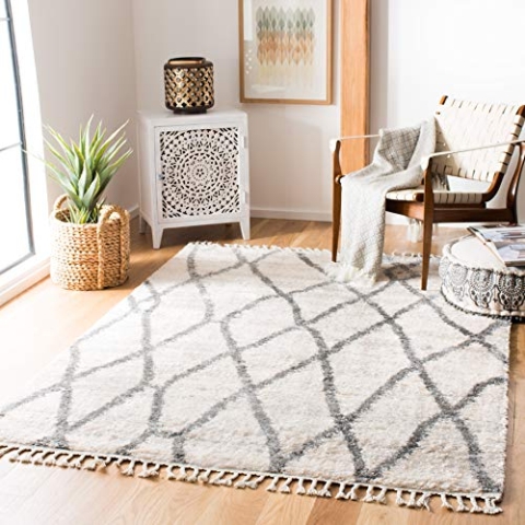 SAFAVIEH Zottelig Teppich für Wohnzimmer, Esszimmer, Schlafzimmer - Berber Fringe Shag Collection, Kurzer Flor, Creme und Grau, 122 X 183 cm