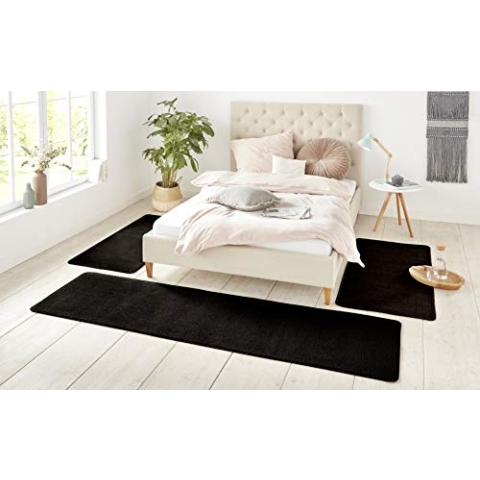 Hanse Home Nasty Teppich Bettumrandung 3-teilig – Bettvorleger Bettläufer Teppichläufer Kurzflor Einfarbig Unifarben Läufer-Set für Kinderzimmer Schlafzimmer, Uni Schwarz, 2X 70x140cm 1x 70x240cm