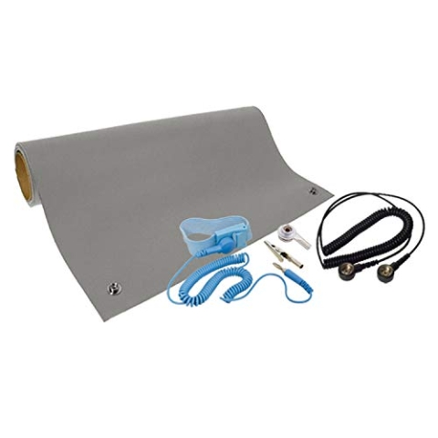 QUADRIOS GmbH ESD Schutz professionelle Arbeitsplatz Antistatik Matte 60 x 90 cm Komplettset Armgelenkband, Spiralkabel, Erdungskabel, hitzebeständig, Links/Rechtshändler (Norm-konform EN 61340-5-1)