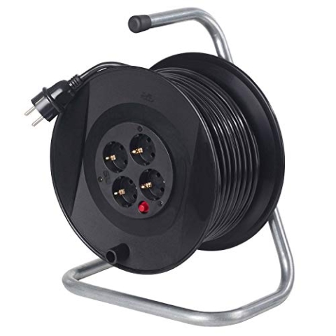 as - Schwabe Aktions-Kabeltrommel – mit 25 m Kunststoffmantelleitung inkl. Schutzkontaktstecker – Verlängerungskabel-Trommel mit 4 Schutzkontakt-Steckdosen – IP20 – Made in Germany – Schwarz I 11104