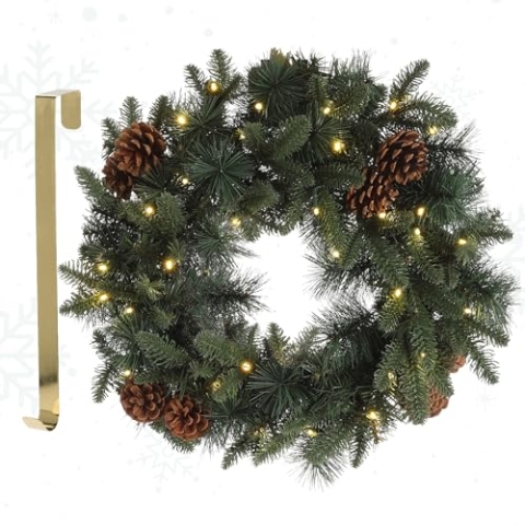 MeisterHome ® Künstlicher Weihnachtskranz Adventskranz für Tür Ø 60 cm - Weihnachtlicher Türkranz für Innen und Außen mit 50 LEDs, Timer und Kiefernzapfen-Beeren-Dekoration + Goldfarbener Aufhänger