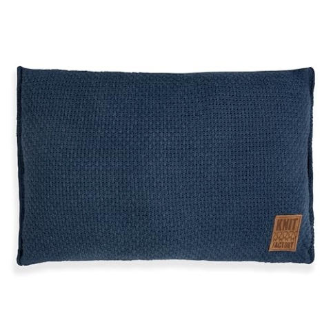 KNIT FACTORY - Jesse Zierkissen - Rechteckige Sofa Kissen - Jeans - Gestrickter Dekokissen - Couchkissen - 60x40 cm - Kissenbezug mit Füllung und Bezug