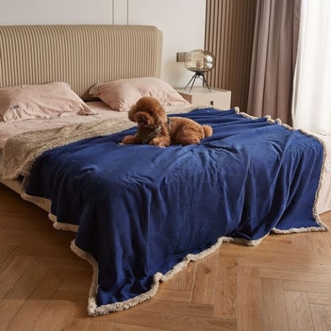 Pawsee Wasserdicht Hundedecke Katzendecke, Liebedecke Schutzdecke für Sex, wasserdichte Tagesdecke Sofa Couch Überwurf, Waschbar Kuscheldecke Sherpa Haustier Decken für Hunde Katzen,L 203 x 152cm