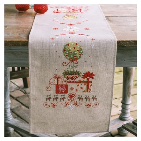 VERVACO Stickpackung Tischläufer Zählmusterpackung Kreuzstich Geschenke unterm Baum Stickläufer zum Selbersticken Stickset Weihnachten Kreativ Set für Erwachsene 29 x 102 cm Kreatives Geschenk