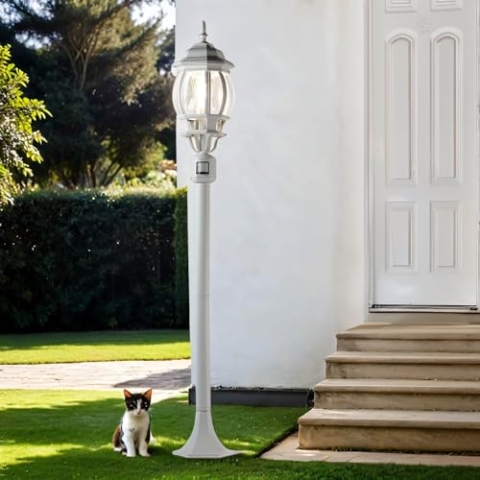 Licht-Erlebnisse Wegeleuchte mit Bewegungsmelder Glas Aluminium Weiß IP44 Garten H:123,5 E27 Laterne Landhaus Rustikale Außenstehlampe BREST