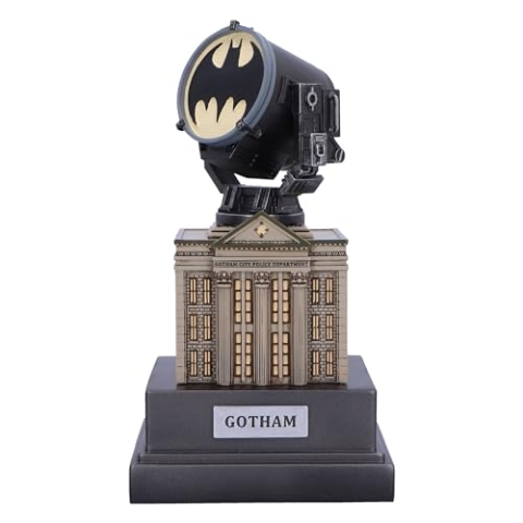 Nemesis Now DC Gotham City Police Department Ornament Resin Offiziell lizenzierte DC Merchandise Gotham City Police Dept Figur Detailliertes Design aus feinstem Harz gegossen fachmännisch handbemalt