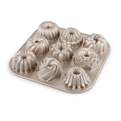 Tescoma DELÍCIA Luxuriöse Backform für 9 Mini-Napfkuchen | Optimale Wärmeverteilung | Erstklassige Antihaft-Beschichtung | Beiliegendes Backrezept | Langlebigkeit