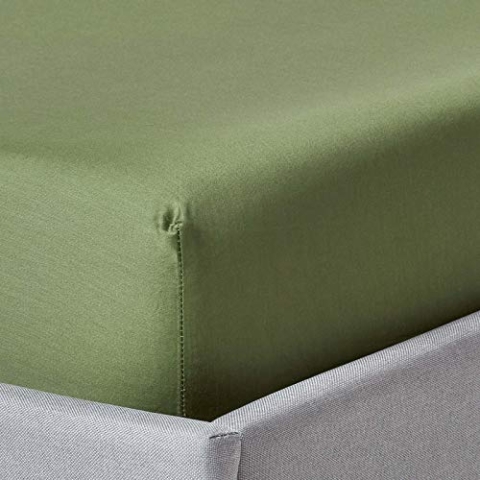 Homescapes Extra hohes Spannbettlaken Bio-Baumwolle 180x200 cm moosgrün, Satin Bettlaken mit Gummizug, Fadendichte 400