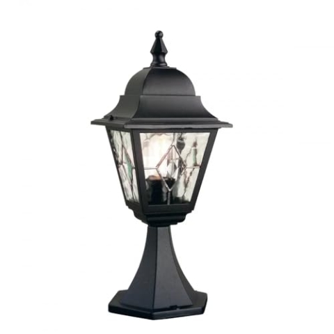 Norfolk Pedestal Lantern