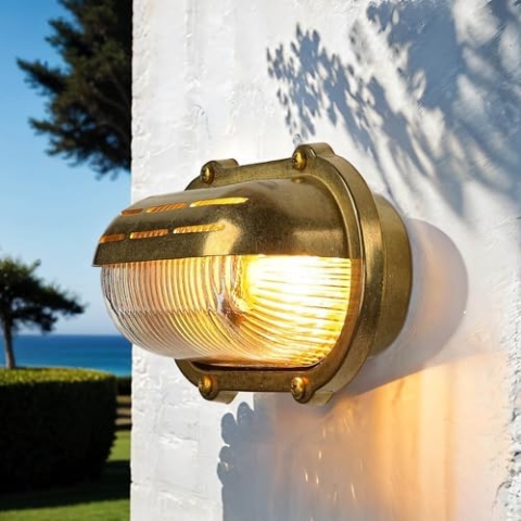 Licht-Erlebnisse Außenleuchte IP64 rostfrei robust Messing Riffelglas Maritime Lampe Wandlampe Haus Terrasse