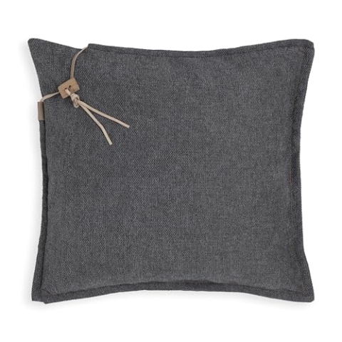 KNIT FACTORY - Imre Kissen - Modernes Dekokissen mit feinmaschigen Strickmotiv - Kissenhülle mit Kissenfüllung - Quadratische Sofakissen - 50x50 - Anthrazit