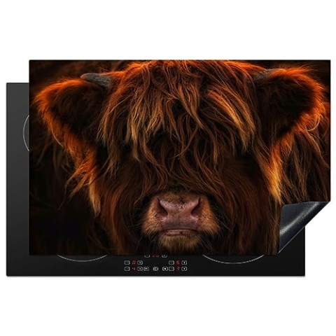 MuchoWow Herdabdeckplatte Ceranfeld Spritzschutz Küche Schottischer Highlander - Kuh - Schwarz - Porträt 81x52 cm Induktionsherd Abdeckung Induktionskochfeld Ceranfeldabdeckung
