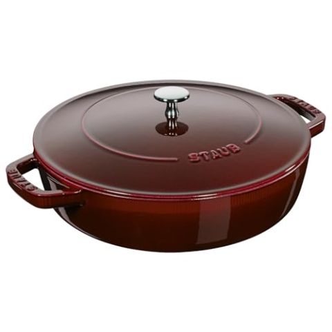 STAUB Gusseisen Bräter, Chistera Tropfenstruktur im Deckel für optimale Befeuchtung/Aromaregen, Rund 28 cm, 3,7 L, Für alle Herdarten geeignet inkl. Induktion & Backofen, Grenadine Rot