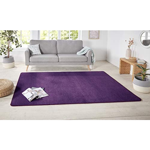 Hanse Home Nasty Teppich – Wohnzimmerteppich Flauschiger Kurzflor Einfarbig Unifarben für Esszimmer, Wohnzimmer, Kinderzimmer, Flur, Schlafzimmer, Küche – Uni Violett, 160x240cm