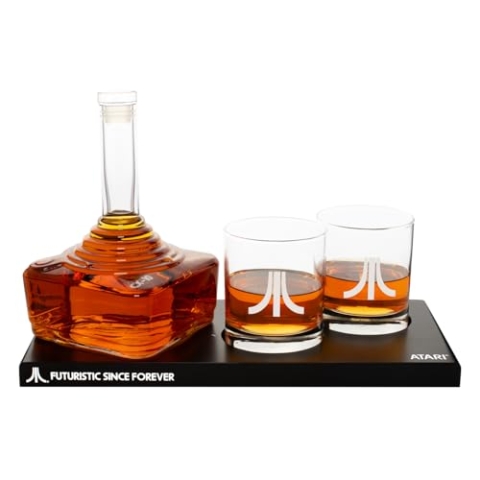 Offizielles Atari-Joystick-Dekanter-Set mit 2 x Atari-Action-Button-Whiskygläsern und CX78+-Spielepad-Tablett, für Whisky, Scotch und Gin, 750-ml-Dekanter, 300-ml-Gläser, Geburtstagsgeschenk für Männe