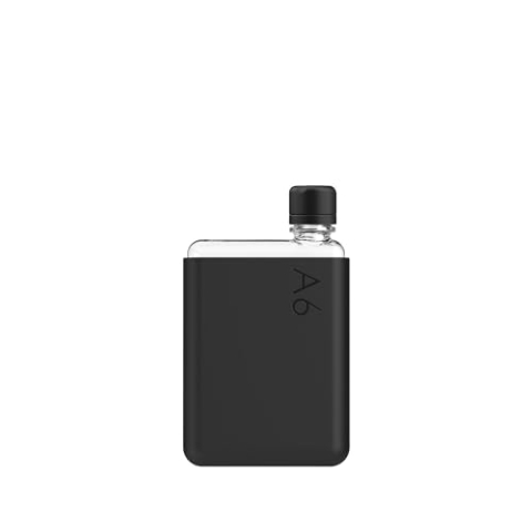 memobottle A6 (schwarze Tinte), 375 ml, Flasche, Silikonhülle und Deckel, kompakte Wasserflasche für Taschen und kleine Taschen, BPA-freies Tritan, modern, minimalistisch, für Fitnessstudio und Arbeit