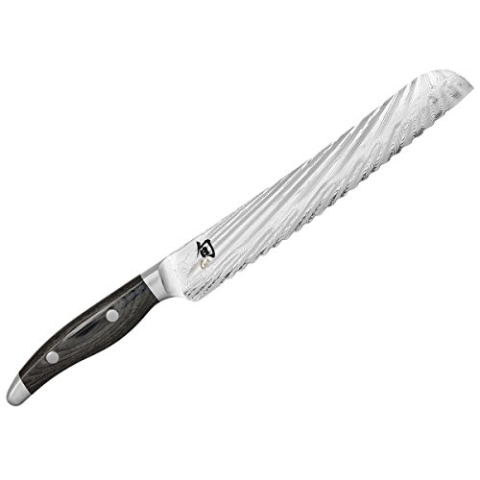 KAI Shun Nagare Brotmesser 23 cm Klingenlänge - 72 Lagen Damaszenerstahl VG 2 & VG 10 Dual-Core-Klinge - Pakkaholz grauschwarz - Handgefertigt in Japan - Wellenschliffmesser geschmiedet
