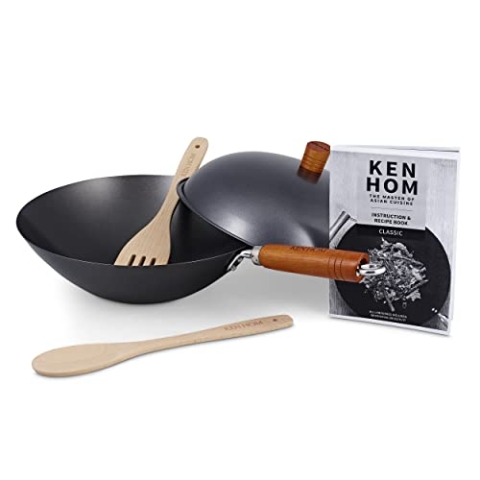 Ken Hom Carbonstahl Wokpfanne Set mit 31cm Pfanne mit Deckel 1x Pfannenwender aus Holz, 1x Holzlöffel, 1x Anleitungsheft mit Rezepten, Nicht-Induktion/Holzgriff