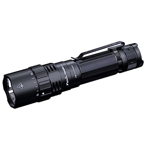 FENIX PD40R v3.0 wiederaufladbare Taschenlampe mit großer Reichweite, Schwarz