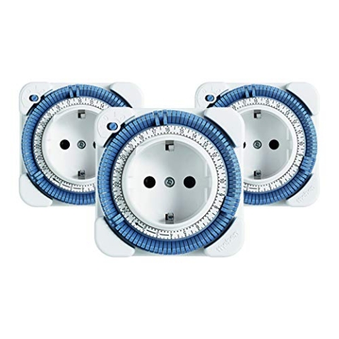 Theben 0260030 theben-Timer 26 - analoge Zeitschaltuhr, Steckdosen-Schaltuhr, Zeitprogrammstecker, weiß, bis zu 400 W LED Schaltleistung, (3er Pack theben-Timer 26)