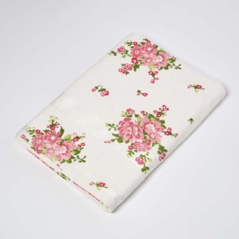 HOMESCAPES 100% Baumwolle Frottee Handtuch Badetuch creme mit Vintage Blumen Print und gestickter Bordüre