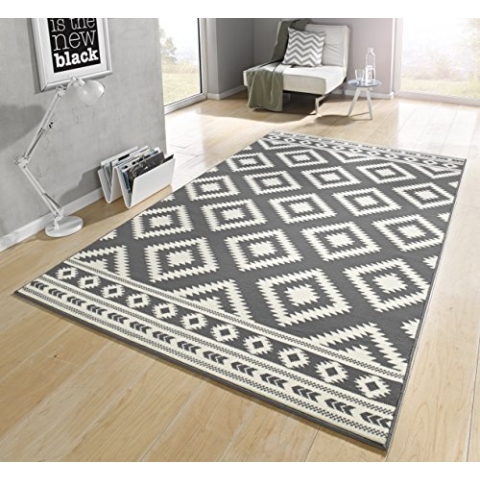 Hanse Home Teppich Ethno – Wohnzimmerteppich Kurzflor Raute Design Rautenmuster Moderne Optik für Esszimmer, Wohnzimmer, Kinderzimmer, Flur, Schlafzimmer, Küche – Schwarz Creme, 80x150cm