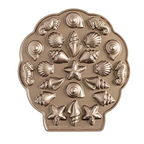 Nordic Ware Seashell Bites Pan, Original Gugelhupfform aus Aluminiumguss, offizielle Gugelhupf-Kuchenform mit Muschelmuster, hochwertige Kuchenform hergestellt in den USA, Farbe: Toffee, 1,5 Tassen Fassungsvermögen